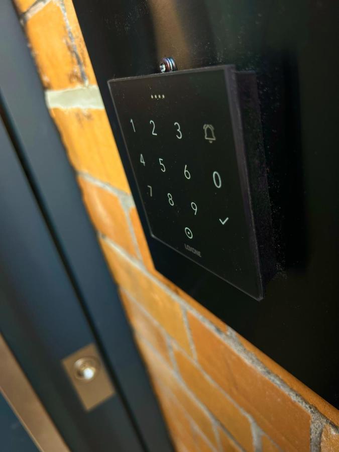 H-85 Suites Level 5/9 コブレンツ エクステリア 写真