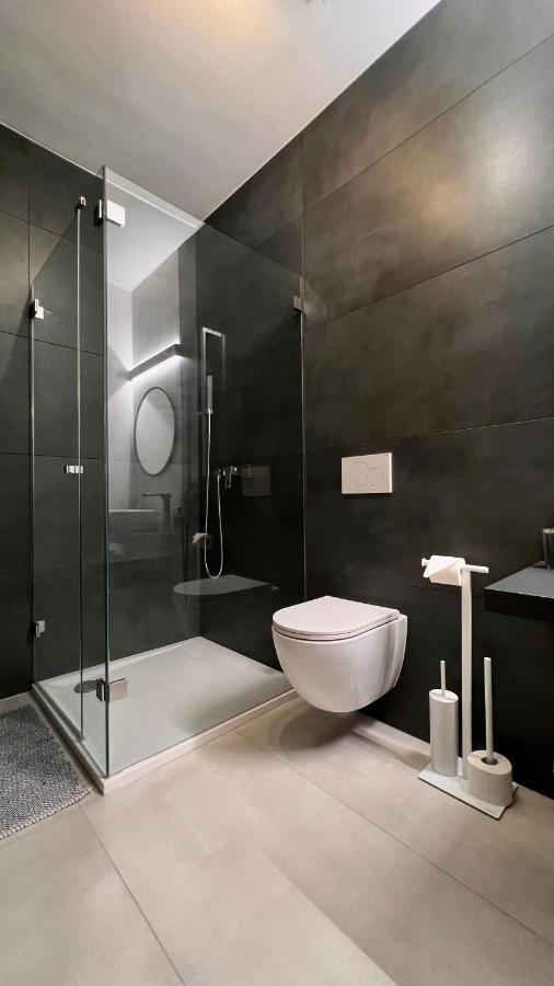H-85 Suites Level 5/9 コブレンツ エクステリア 写真
