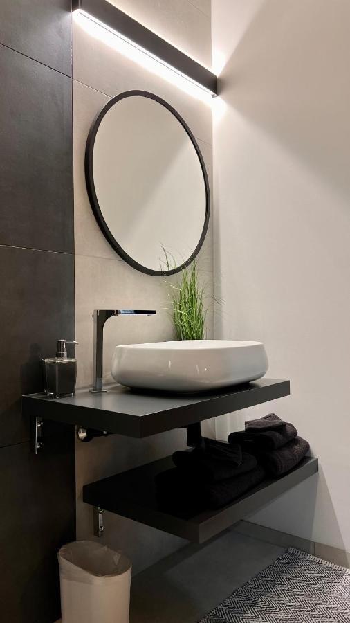 H-85 Suites Level 5/9 コブレンツ エクステリア 写真
